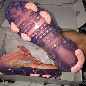 Nike Air VaporMax 2019 Women’s Sz: 8